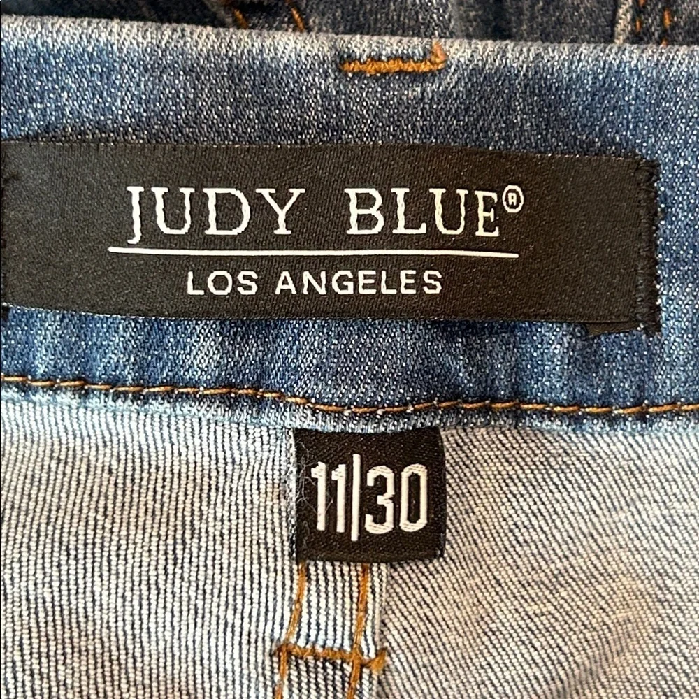 Judy Blue boyfriend fit pull on elastic waist jeans size 30